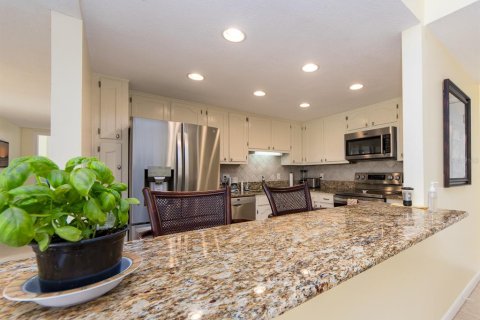 Condo in Clearwater, Florida, 2 bedrooms  № 1632509 - photo 11