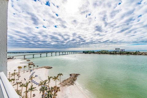 Condo in Clearwater, Florida, 2 bedrooms  № 1632509 - photo 8