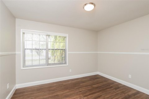 House in Palm Bay, Florida 3 bedrooms, 124.86 sq.m. № 1678133 - photo 11