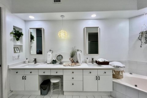 Copropriété à vendre à Boca Raton, Floride: 3 chambres, 181.81 m2 № 2175386 - photo 14