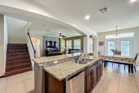 Casa en venta en Orlando, Florida, 6 dormitorios, 394.56 m2 № 1901562 - foto 10