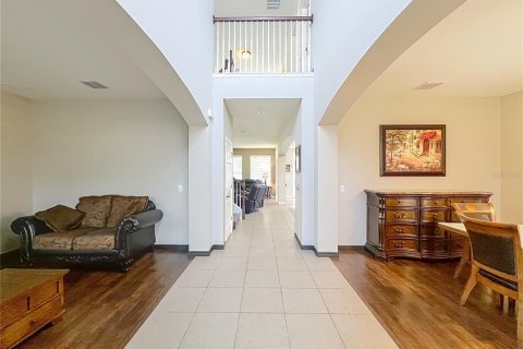 Casa en venta en Orlando, Florida, 6 dormitorios, 394.56 m2 № 1901562 - foto 5