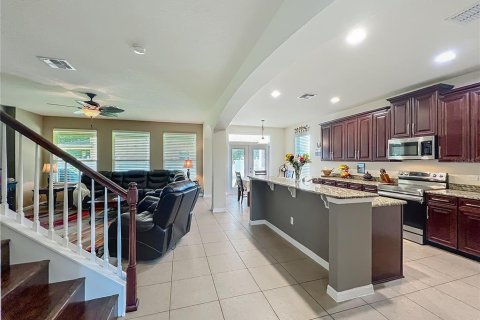 Casa en venta en Orlando, Florida, 6 dormitorios, 394.56 m2 № 1901562 - foto 8