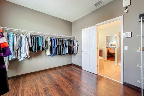 Casa en venta en Orlando, Florida, 6 dormitorios, 394.56 m2 № 1901562 - foto 25
