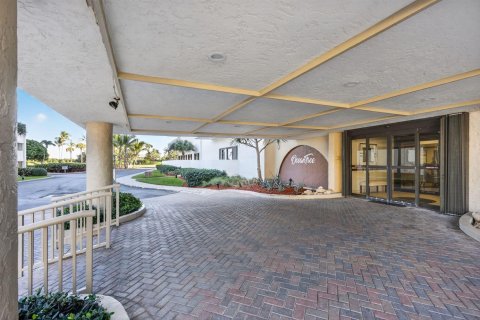 Copropriété à louer à Riviera Beach, Floride: 2 chambres, 137.4 m2 № 2193579 - photo 12