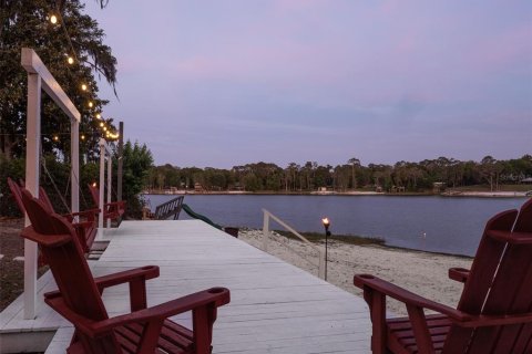 House in Melrose, Florida 4 bedrooms, 199.18 sq.m. № 2220406 - photo 19