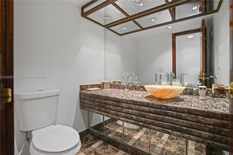 Copropriété à louer à Aventura, Floride: 3 chambres, 318.28 m2 № 2244994 - photo 21