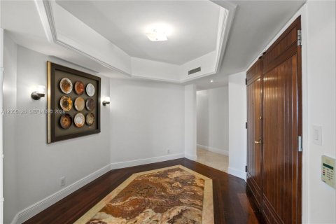 Copropriété à louer à Aventura, Floride: 3 chambres, 318.28 m2 № 2244994 - photo 16