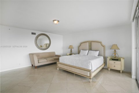 Copropriété à louer à Aventura, Floride: 3 chambres, 318.28 m2 № 2244994 - photo 24
