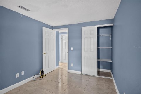 Villa ou maison à vendre à Tampa, Floride: 4 chambres, 189.52 m2 № 2220514 - photo 17