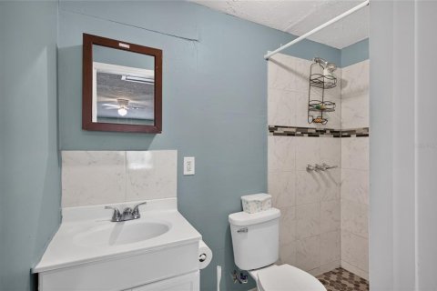 Villa ou maison à vendre à Tampa, Floride: 4 chambres, 189.52 m2 № 2220514 - photo 25