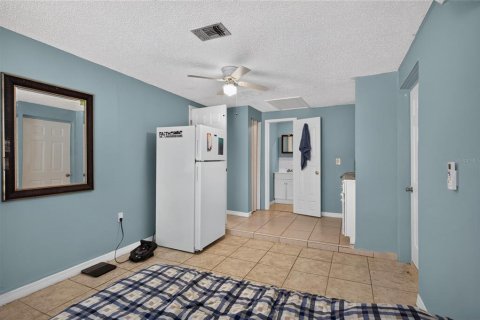 Villa ou maison à vendre à Tampa, Floride: 4 chambres, 189.52 m2 № 2220514 - photo 23