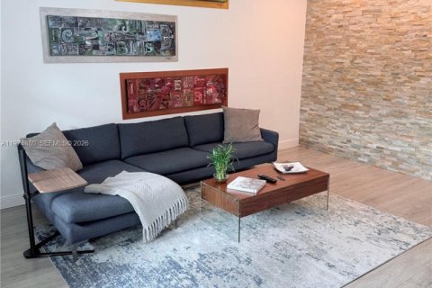 Copropriété à louer à Miramar, Floride: 3 chambres, 185.8 m2 № 2036143 - photo 6