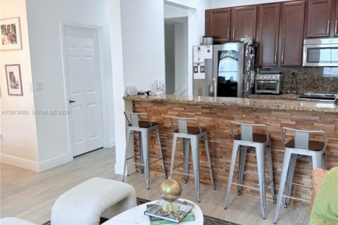 Copropriété à louer à Miramar, Floride: 3 chambres, 185.8 m2 № 2036143 - photo 7