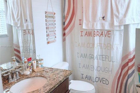 Copropriété à louer à Miramar, Floride: 3 chambres, 185.8 m2 № 2036143 - photo 16