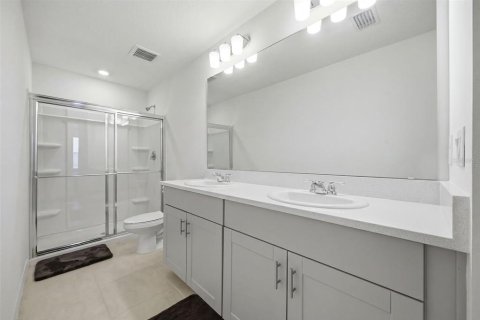 Townhouse in Bradenton, Florida 2 bedrooms, 111.48 sq.m. № 2226896 - photo 18