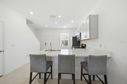 Townhouse in Bradenton, Florida 2 bedrooms, 111.48 sq.m. № 2226896 - photo 7