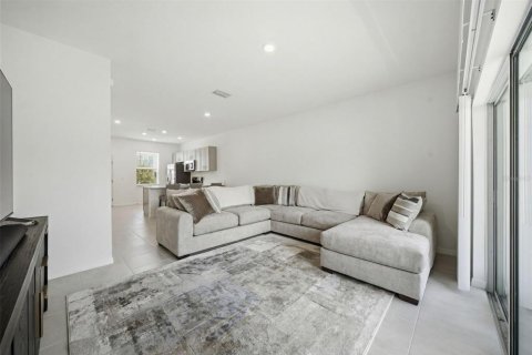 Townhouse in Bradenton, Florida 2 bedrooms, 111.48 sq.m. № 2226896 - photo 8