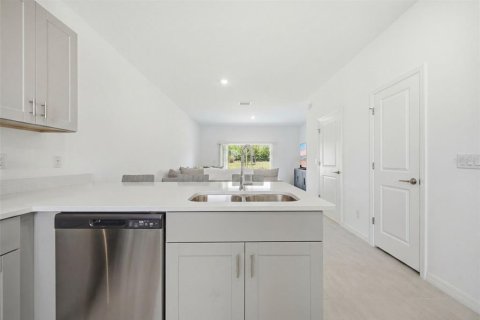 Townhouse in Bradenton, Florida 2 bedrooms, 111.48 sq.m. № 2226896 - photo 5