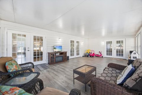 Villa ou maison à vendre à Auburndale, Floride: 4 chambres, 256.32 m2 № 2142609 - photo 13