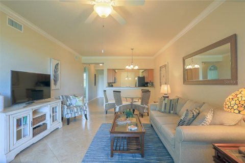 Condominio en alquiler en Bradenton, Florida, 2 dormitorios, 104.14 m2 № 212949 - foto 2