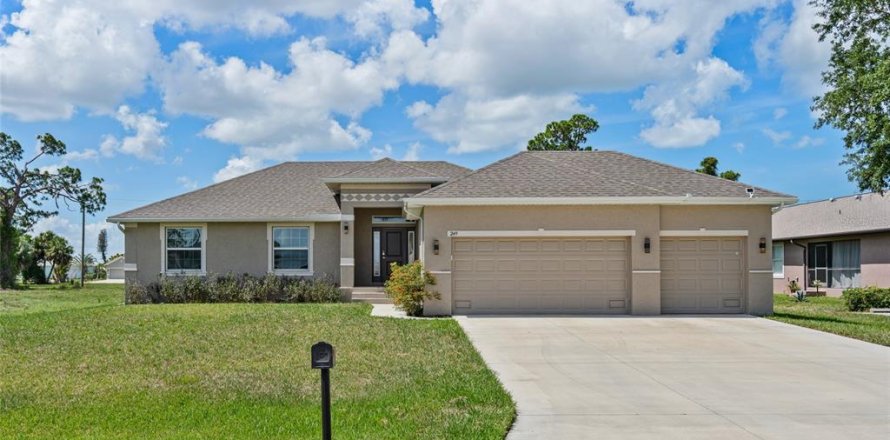 House in Rotonda, Florida 4 bedrooms, 163.69 sq.m. № 2207788