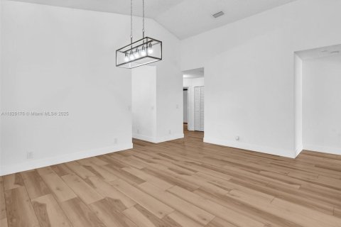 Villa ou maison à vendre à Plantation, Floride: 3 chambres, 156.08 m2 № 1925253 - photo 7