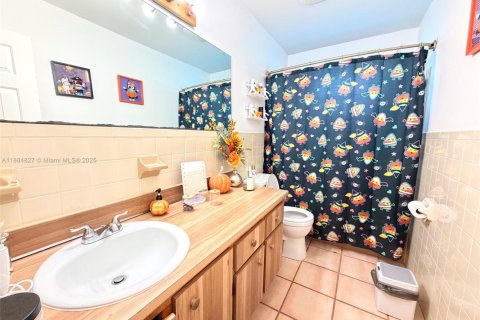 Casa en venta en Dania Beach, Florida, 2 dormitorios, 133.78 m2 № 1944453 - foto 7
