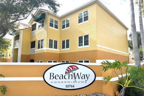 Condo in Seminole, Florida, 2 bedrooms  № 2155997