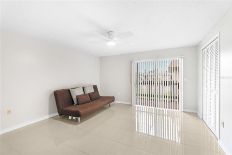 Touwnhouse à vendre à Sarasota, Floride: 2 chambres, 124.77 m2 № 1899268 - photo 23