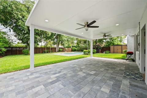 Villa ou maison à louer à Hollywood, Floride: 3 chambres, 187.66 m2 № 2073658 - photo 30