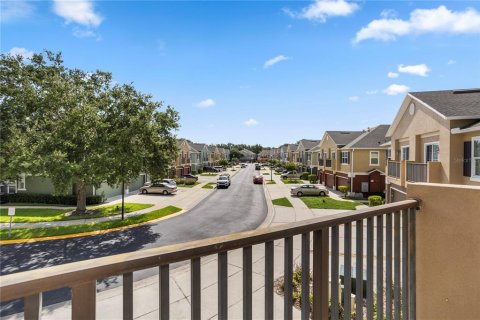 Condo in Sanford, Florida, 2 bedrooms № 2149957 - photo 15