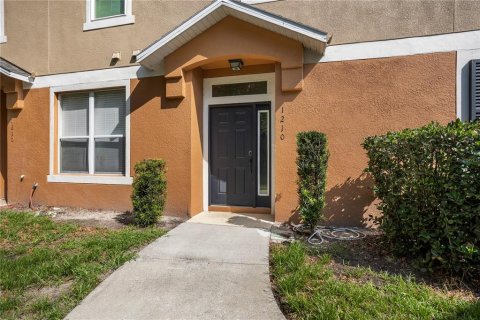 Condo in Sanford, Florida, 2 bedrooms № 2149957 - photo 22