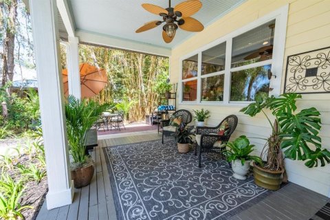 House in Melrose, Florida 3 bedrooms, 240.62 sq.m. № 1745160 - photo 24