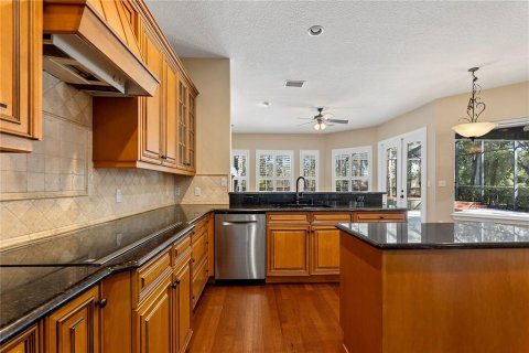 Villa ou maison à vendre à Sanford, Floride: 4 chambres, 313.45 m2 № 2143539 - photo 11