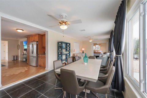 House in Bradenton, Florida 3 bedrooms, 154.31 sq.m. № 2258559 - photo 21