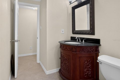 House in Lutz, Florida 6 bedrooms, 353.77 sq.m. № 2098224 - photo 13
