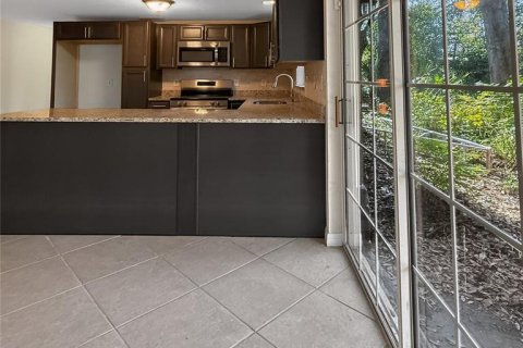 House in Lutz, Florida 6 bedrooms, 353.77 sq.m. № 2098224 - photo 5