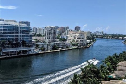 Copropriété à louer à Fort Lauderdale, Floride: 2 chambres, 105.72 m2 № 963848 - photo 1