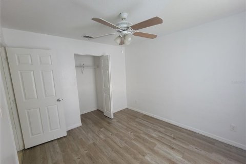 House in Ocala, Florida 3 bedrooms, 102.84 sq.m. № 2195416 - photo 6