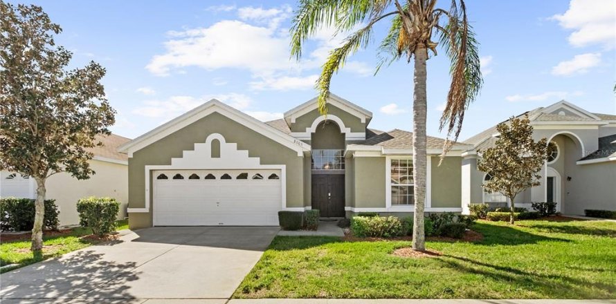 House in Kissimmee, Florida 3 bedrooms, 154.59 sq.m. № 1725816