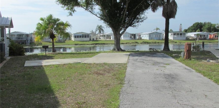 Terreno en Lake Wales, Florida № 2201796