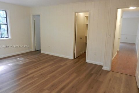 Casa en venta en Homestead, Florida, 5 dormitorios, 315.03 m2 № 2247409 - foto 30