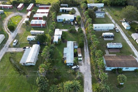 Commercial property in Okeechobee, Florida № 2248478 - photo 2