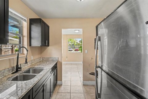 Villa ou maison à vendre à Daytona Beach, Floride: 3 chambres, 92.53 m2 № 2399376 - photo 8