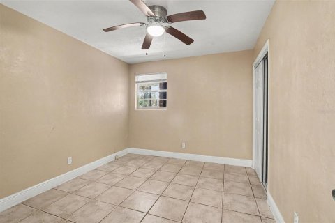 Villa ou maison à vendre à Daytona Beach, Floride: 3 chambres, 92.53 m2 № 2399376 - photo 10