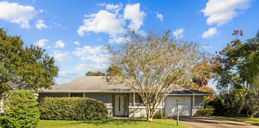 House in Palm Coast, Florida 2 bedrooms, 118.26 sq.m. № 857537