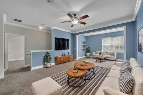 Condo in Winter Garden, Florida, 2 bedrooms  № 2100599 - photo 4