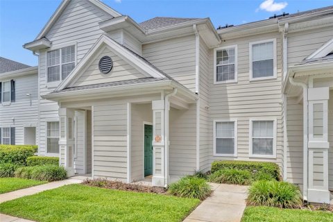 Condominio en Winter Garden, Florida, 2 dormitorios  № 2100599