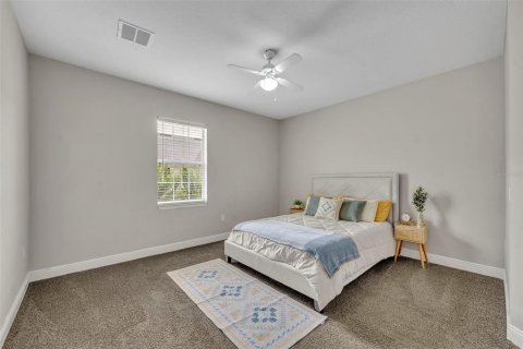 Condo in Winter Garden, Florida, 2 bedrooms  № 2100599 - photo 23